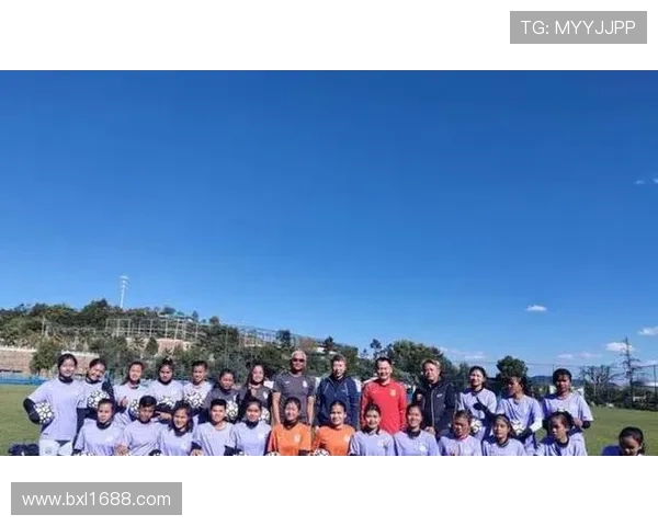 U23女足集训名单公布 欧阳玉环入选 郜林张池明加入教练组 U23女足集训名单公布 欧阳玉环入选 郜林张池明加入教练组